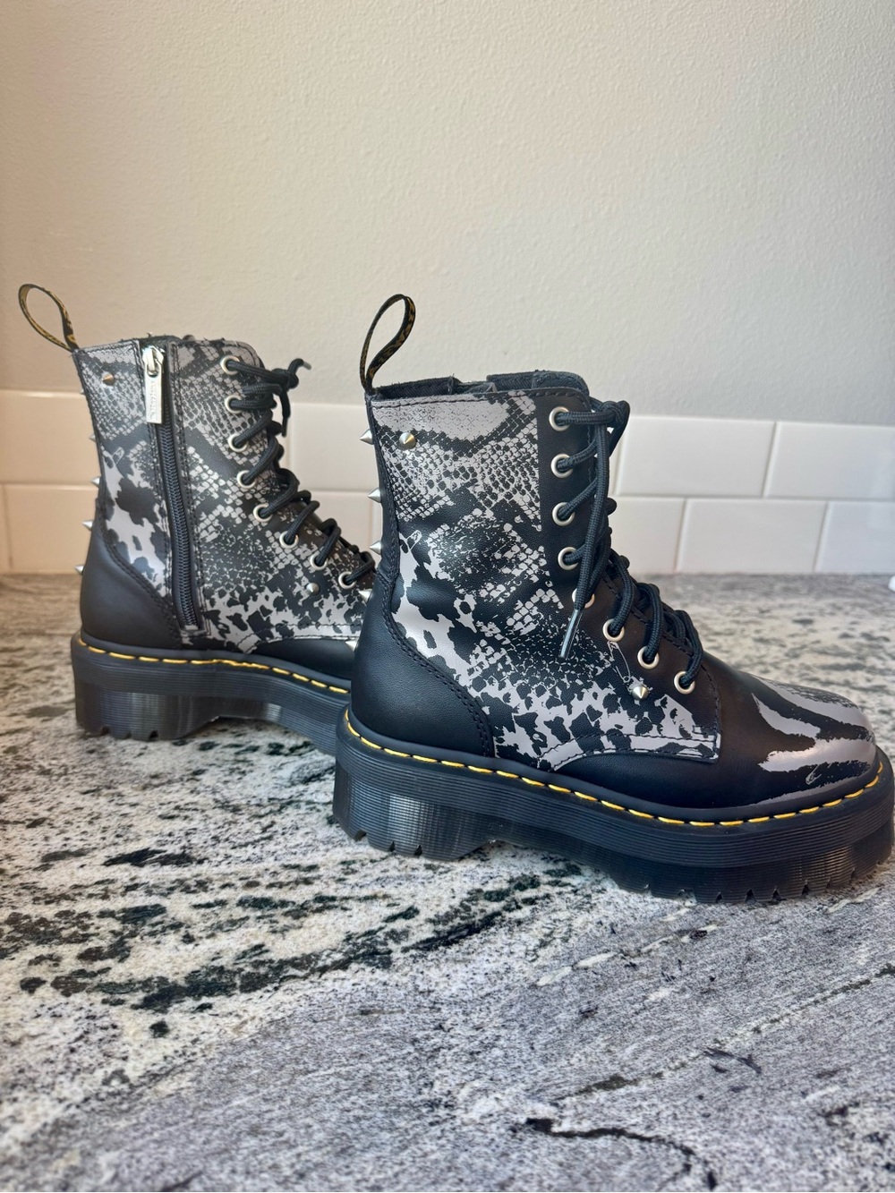 Dr. Martens Jadon Animal Clash Platform Boot W7 EU 38 EUC - Picture 5 of 7